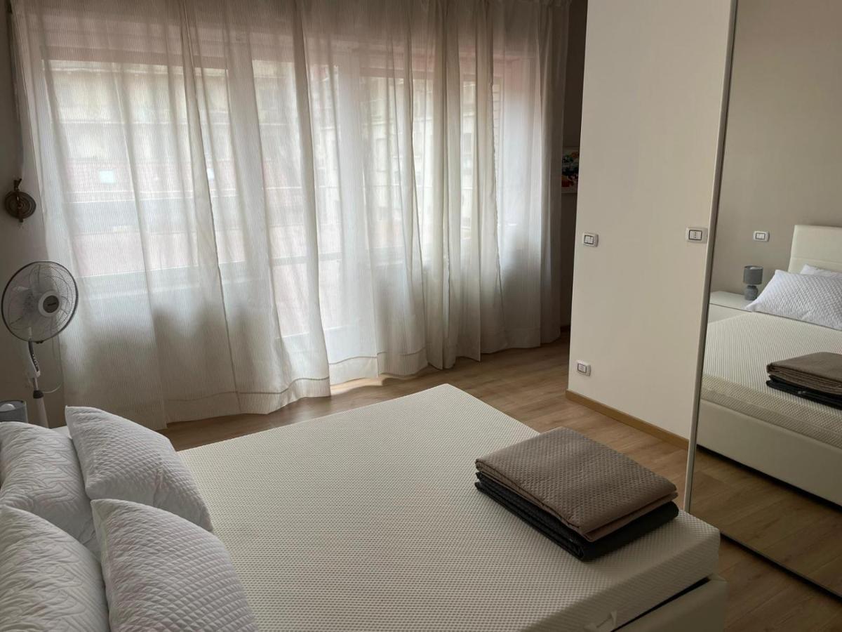 Turin, Un Minuto Dal Balon Apartment Turin